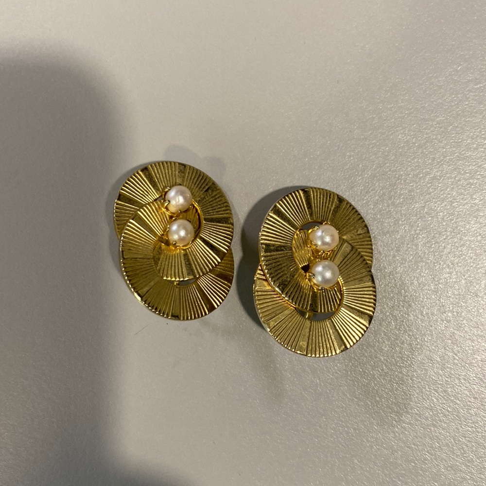 non piercing earrings pearl
